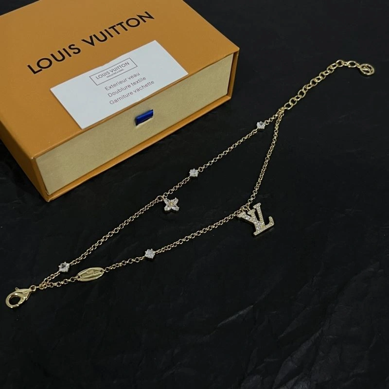 Louis Vuitton Necklaces Soft 251514