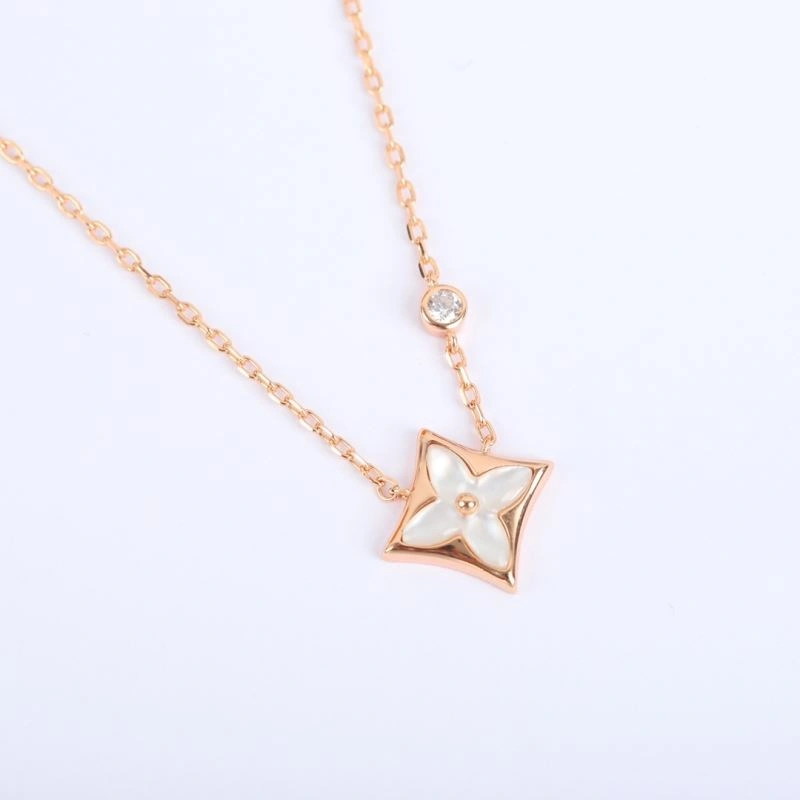 Reliable Louis Vuitton Necklaces 251545