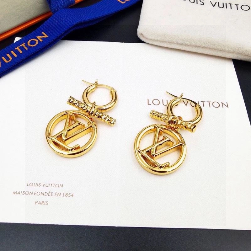 Louis Vuitton Necklaces Trendsetting 247619