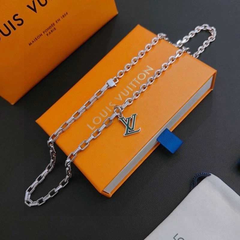 Louis Vuitton Necklaces Breathable 251537