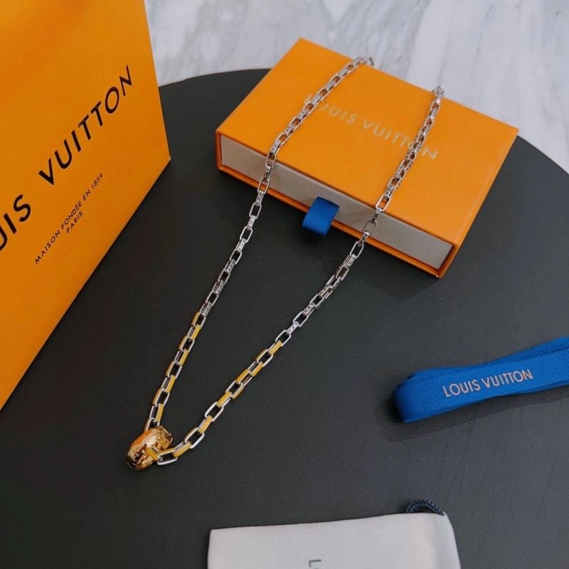 Cozy Louis Vuitton Necklaces 251543