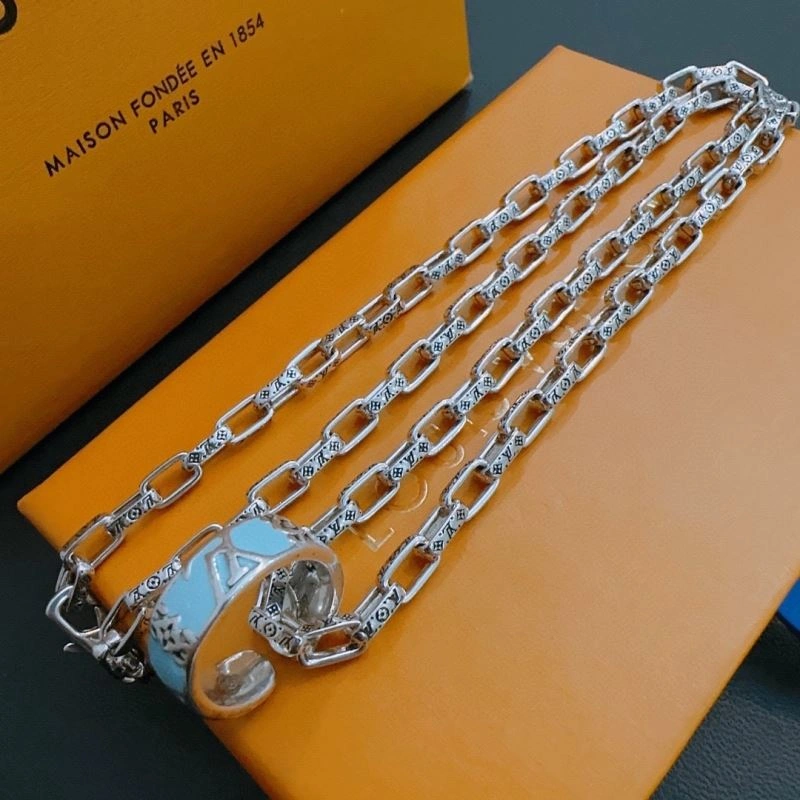 Louis Vuitton Necklaces Modern 251540