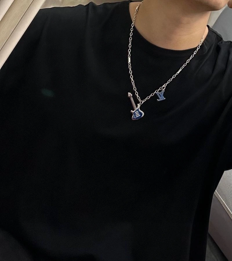 Louis Vuitton Necklaces HighQuality 251535