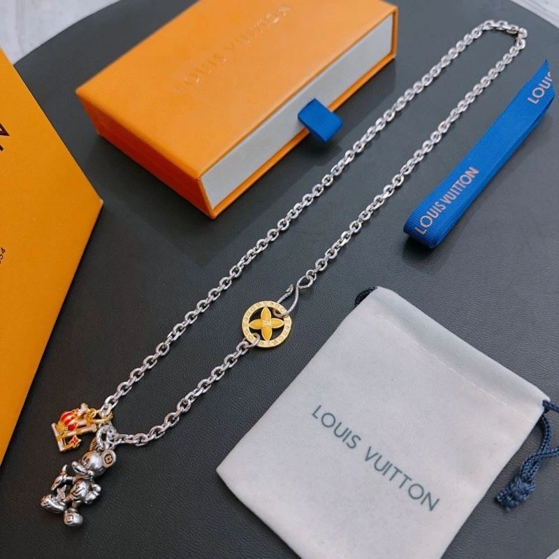 Louis Vuitton Necklaces ZipUp 251536