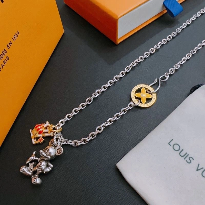 Louis Vuitton Necklaces ZipUp 251536