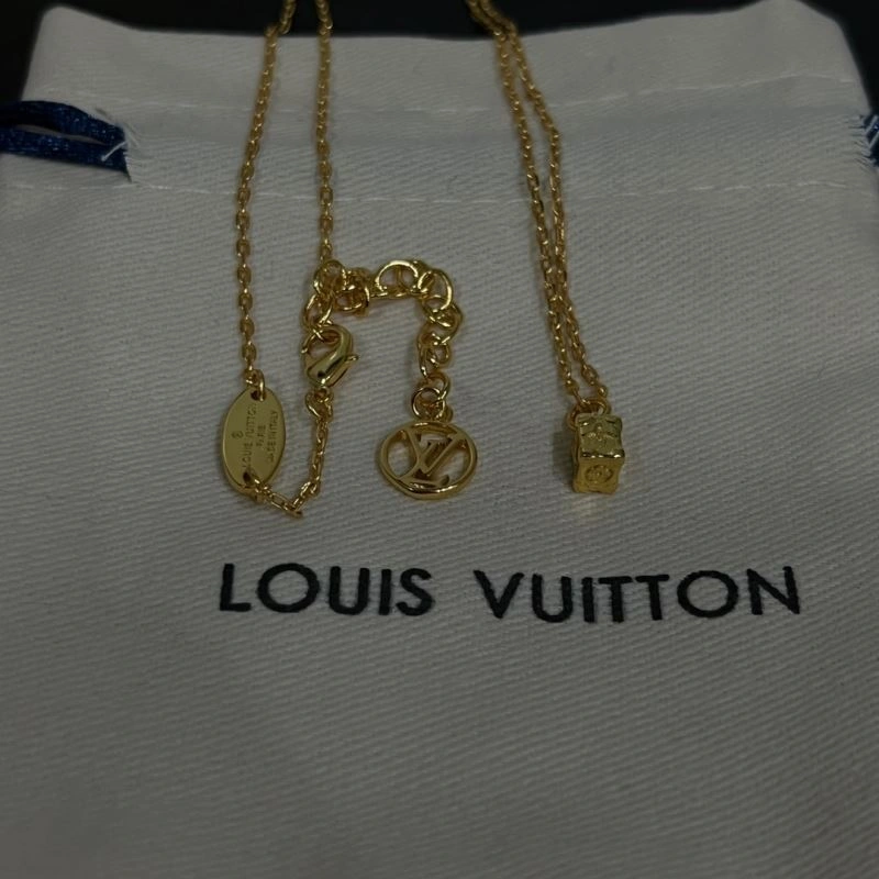 Louis Vuitton Necklaces Contemporary 251477