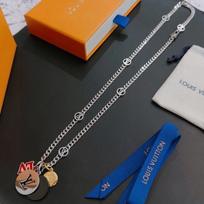Modern Louis Vuitton Necklaces 251479