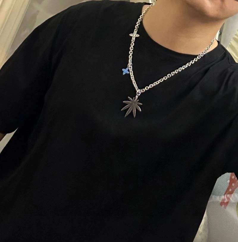 Louis Vuitton Necklaces Bold 251487