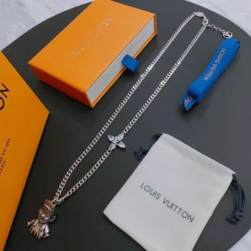 Louis Vuitton Necklaces Compact 251501