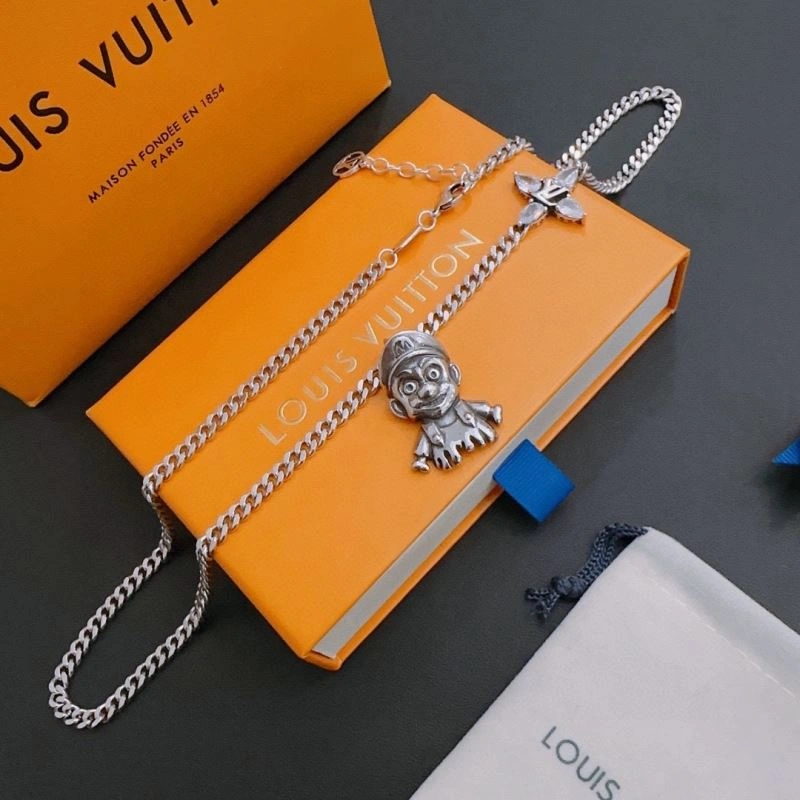 Louis Vuitton Necklaces Compact 251501