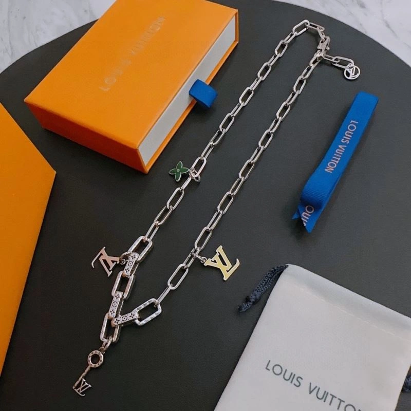 Affordable Louis Vuitton Necklaces 251496