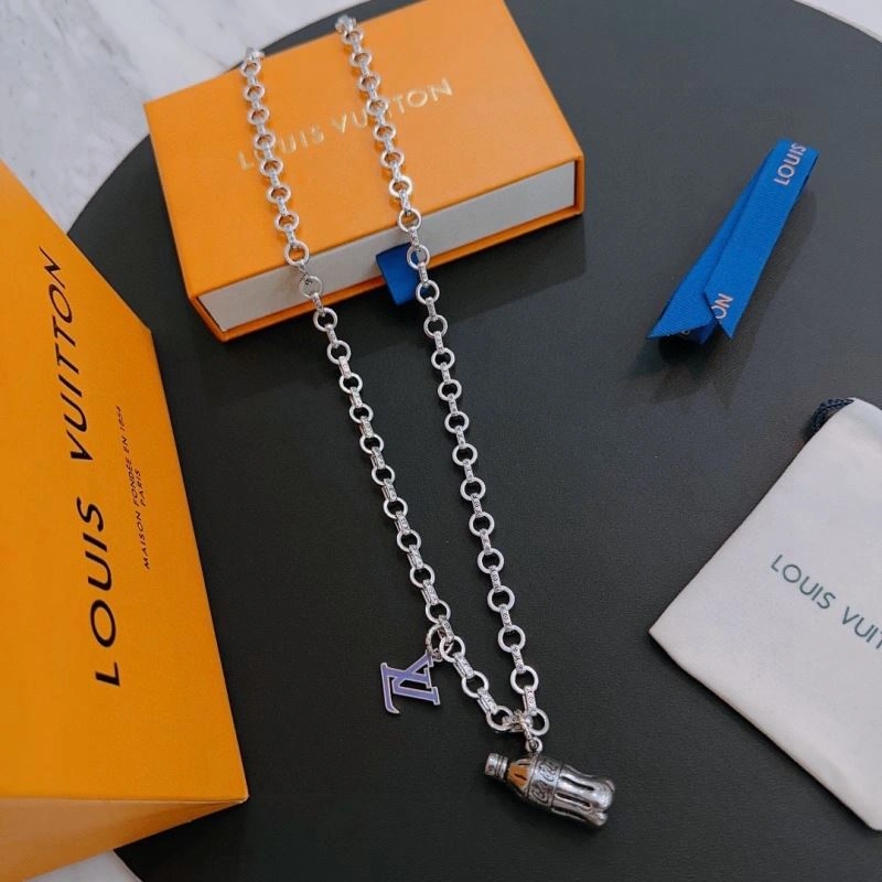 Louis Vuitton Necklaces Unisex 251498