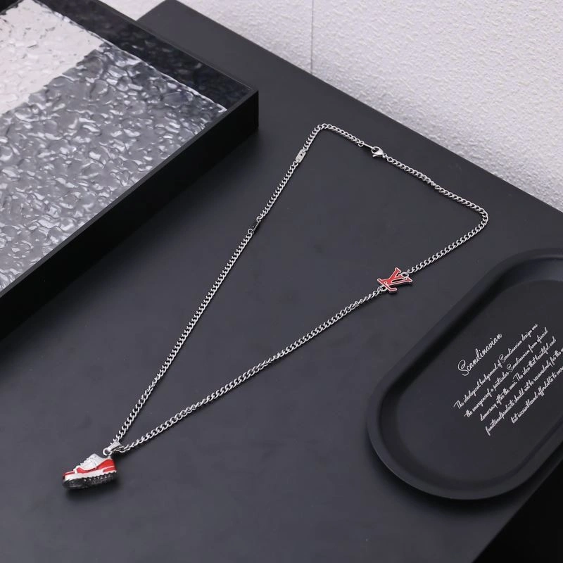 Louis Vuitton Necklaces Sophisticated 251491