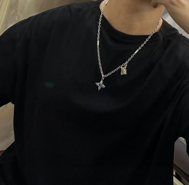 Soft Louis Vuitton Necklaces 251494