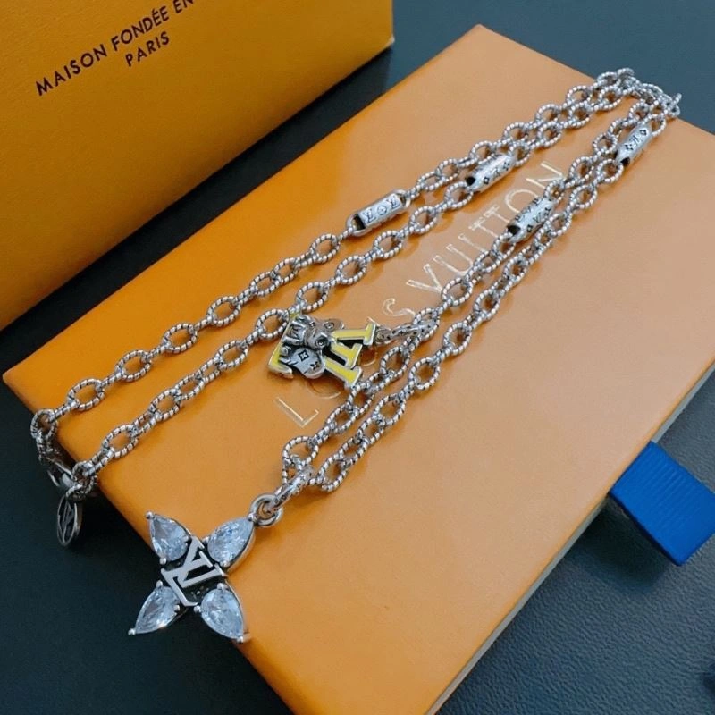 Soft Louis Vuitton Necklaces 251494