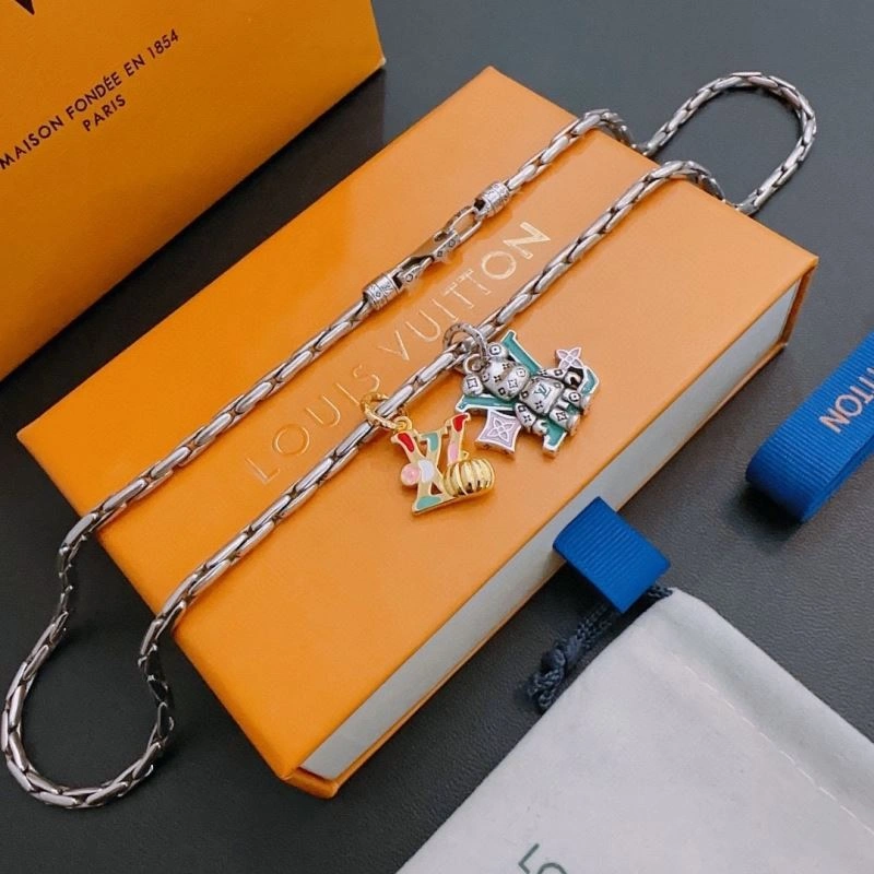 SportInspired Louis Vuitton Necklaces 251505