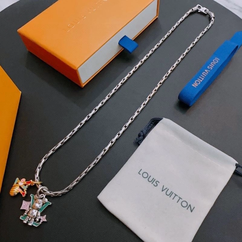 SportInspired Louis Vuitton Necklaces 251505