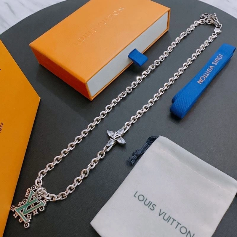 WaterResistant Louis Vuitton Necklaces 251475