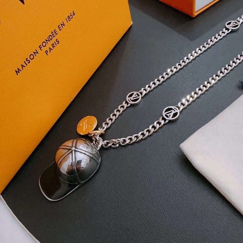 Louis Vuitton Necklaces Bold 251474