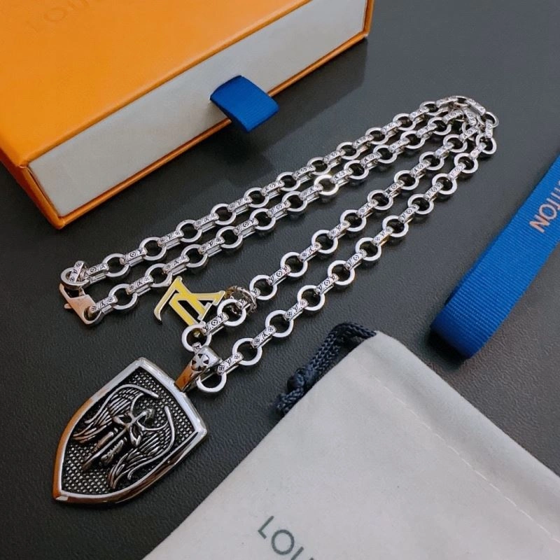 Louis Vuitton Necklaces Packable 251472