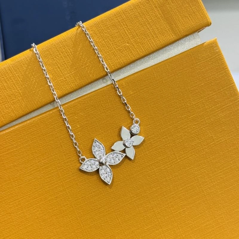 Louis Vuitton Necklaces Affordable 251067
