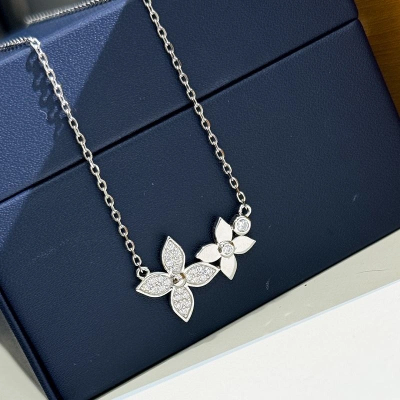 Louis Vuitton Necklaces Affordable 251067