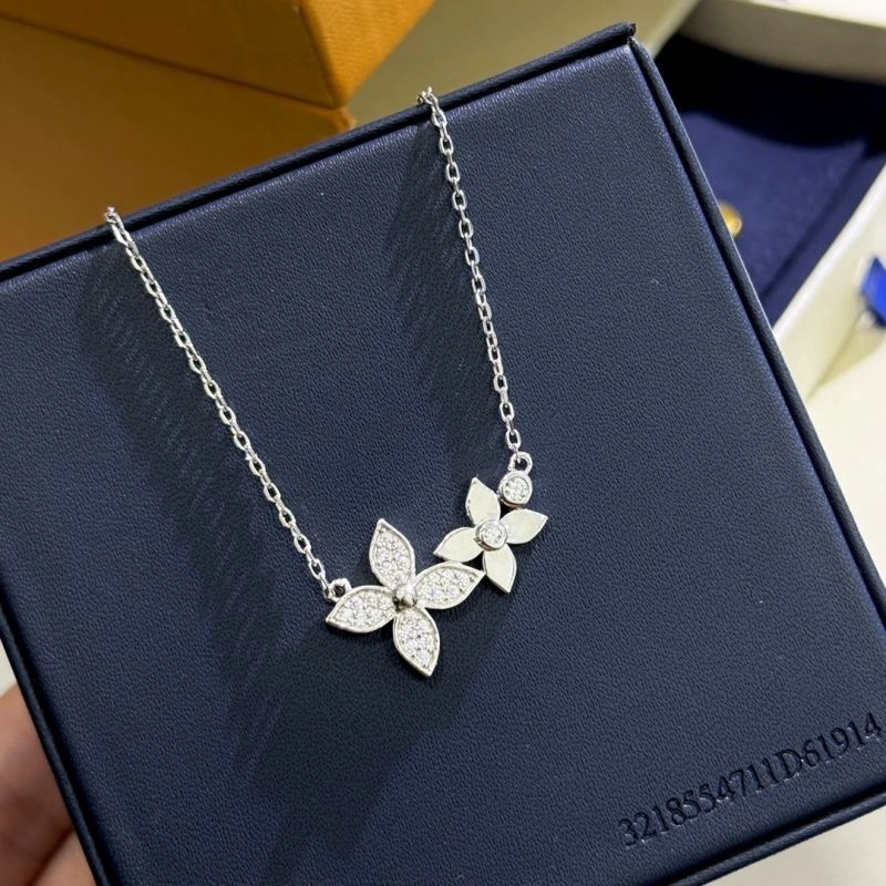 Louis Vuitton Necklaces Affordable 251067