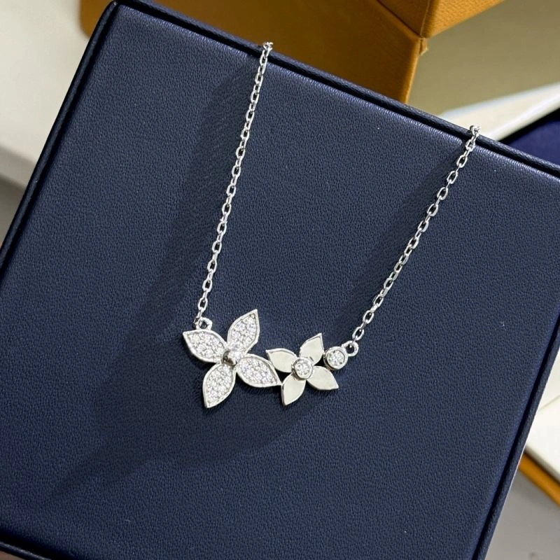 Louis Vuitton Necklaces Affordable 251067