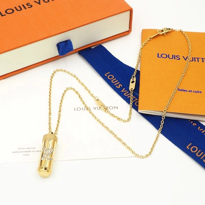 Louis Vuitton Necklaces EyeCatching 251065