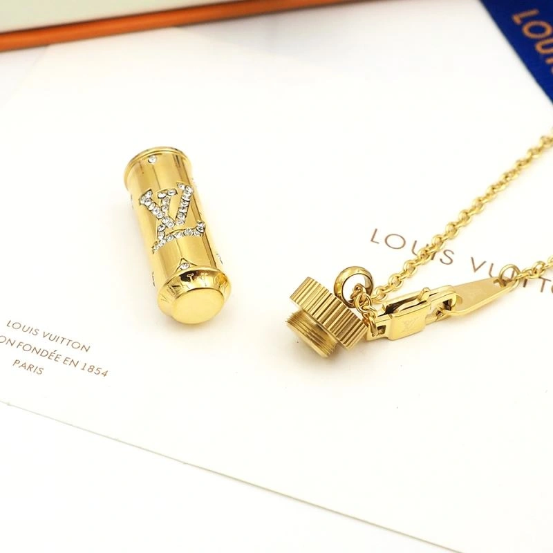 Louis Vuitton Necklaces EyeCatching 251065