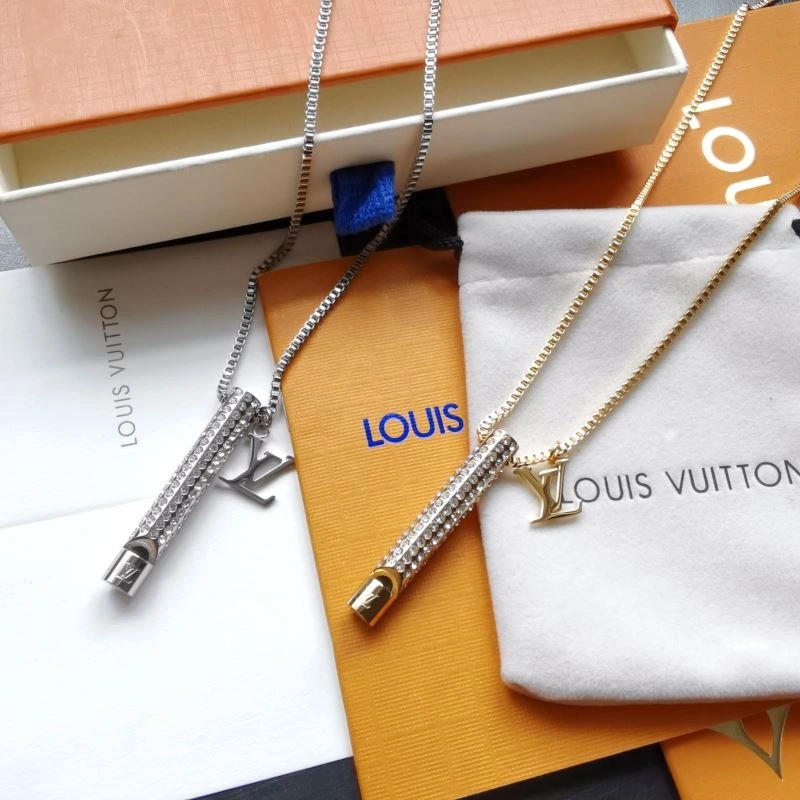 Attractive Louis Vuitton Necklaces 251062