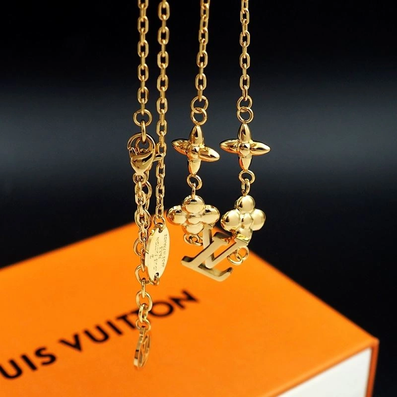 Durable Louis Vuitton Necklaces 251053