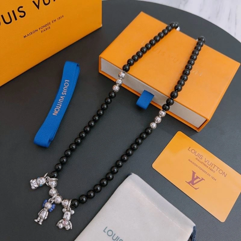 Louis Vuitton Necklaces Reliable 251046