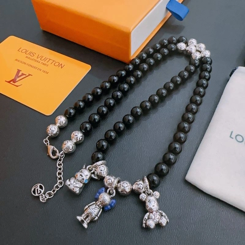Louis Vuitton Necklaces Reliable 251046