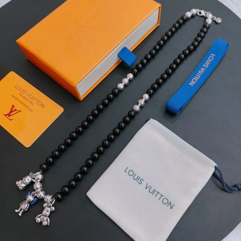 Louis Vuitton Necklaces Reliable 251046