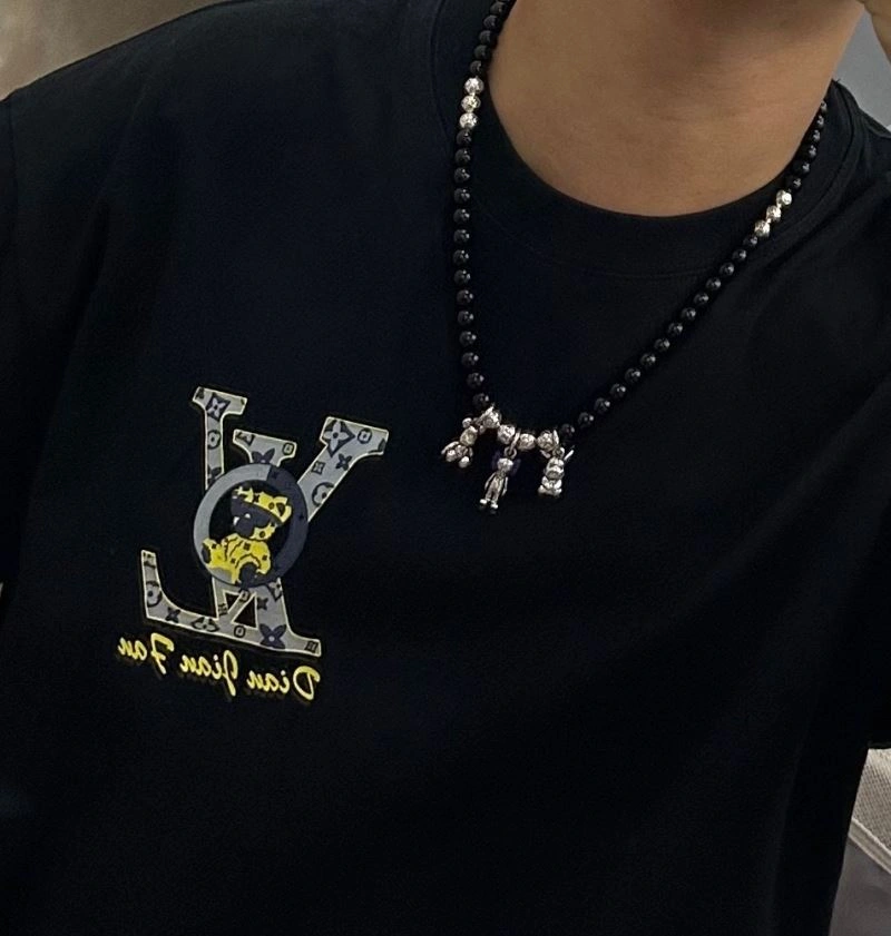 Louis Vuitton Necklaces Reliable 251046