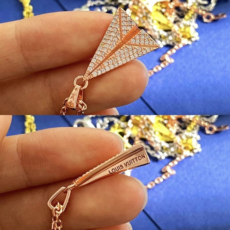 Louis Vuitton Necklaces Breathable 251059