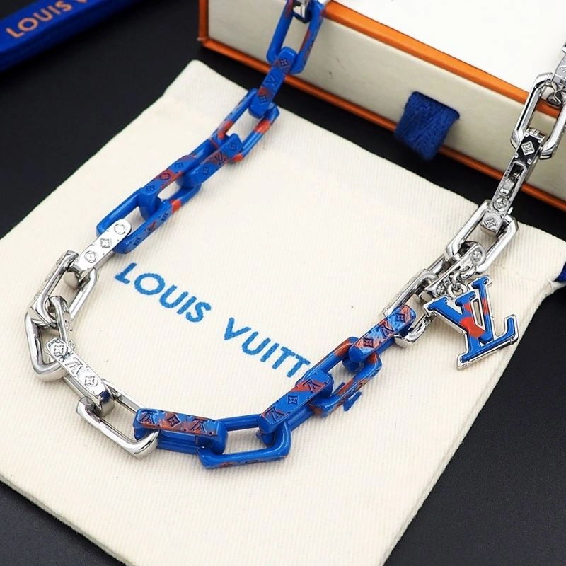 Louis Vuitton Necklaces Cozy 251060