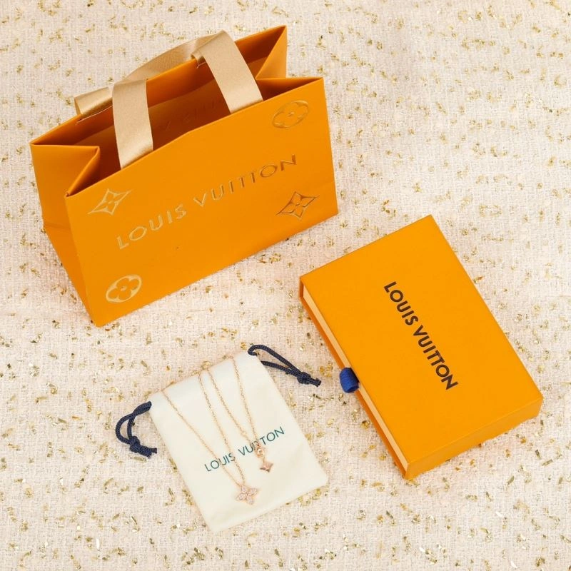 Louis Vuitton Necklaces SunProtective 251044