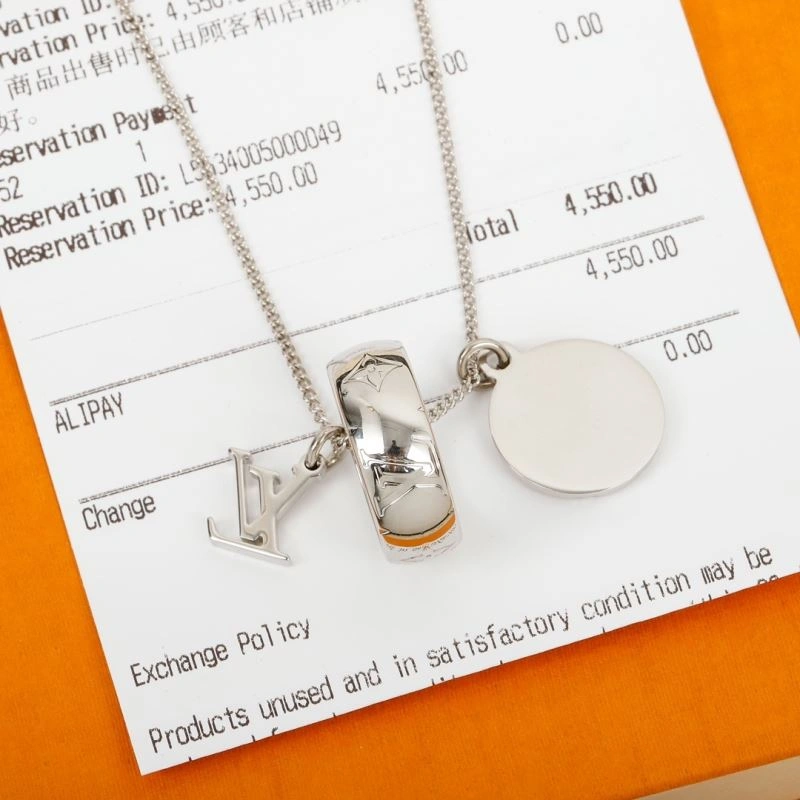 Tailored Louis Vuitton Necklaces 251057