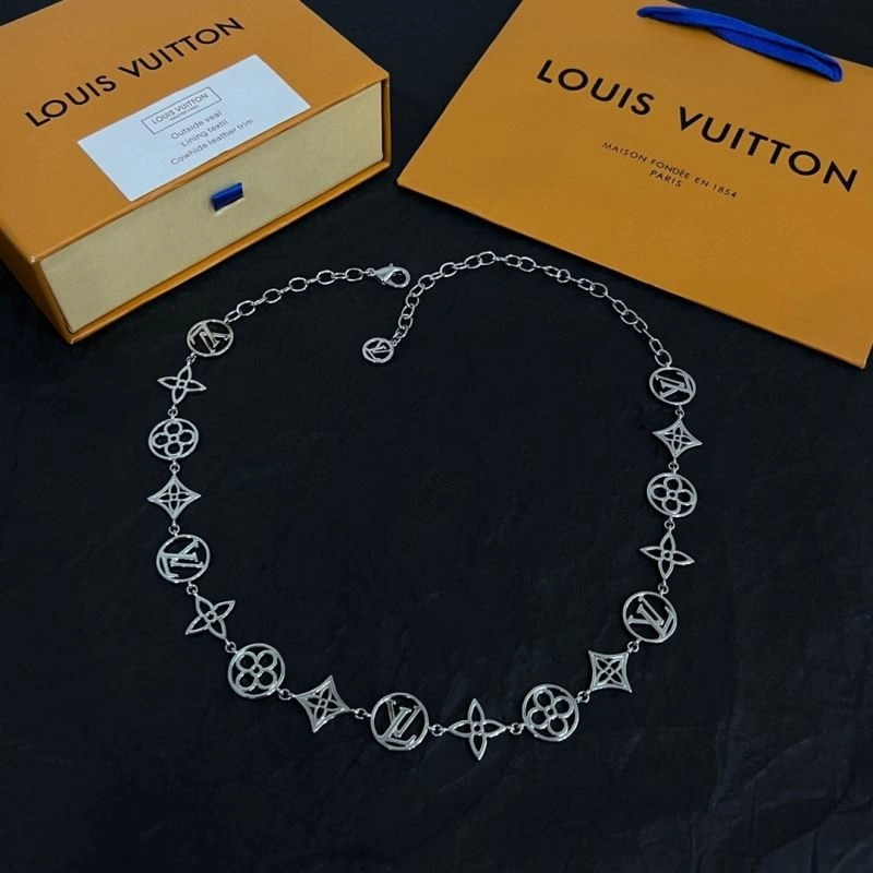 Louis Vuitton Necklaces WellDesigned 251037