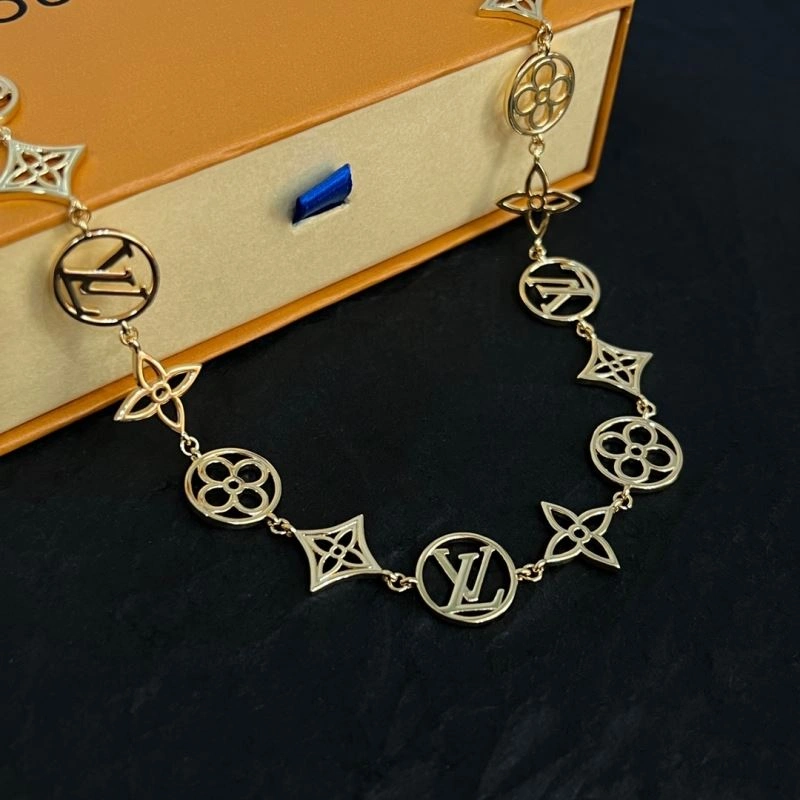 Louis Vuitton Necklaces MultiPurpose 251041