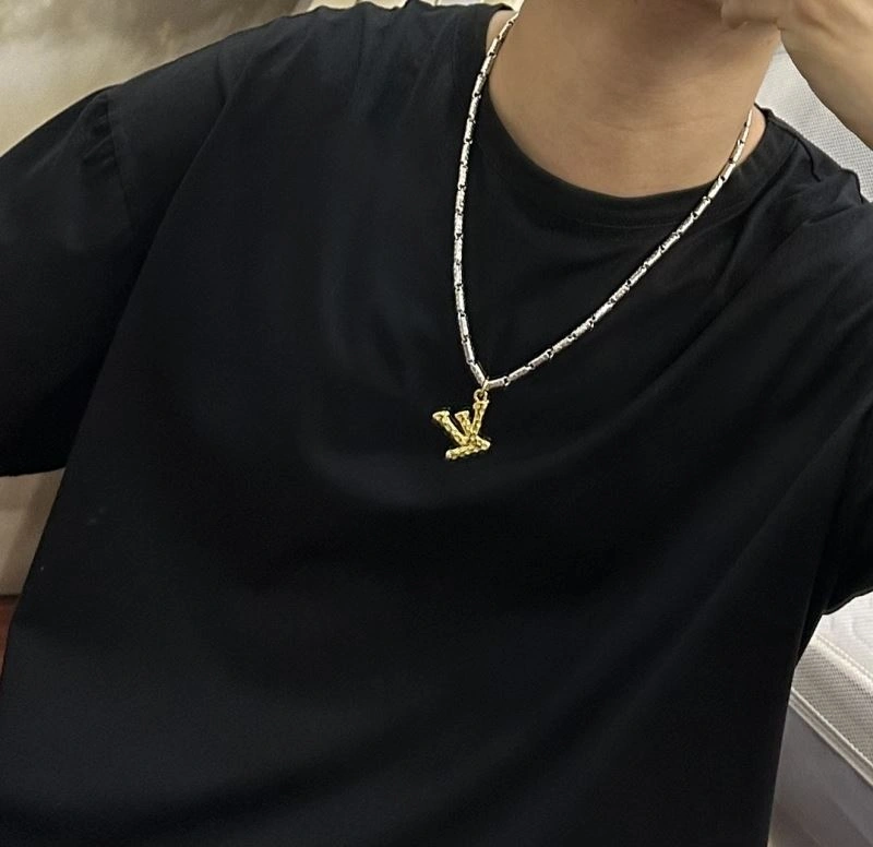 Stretchable Louis Vuitton Necklaces 251050