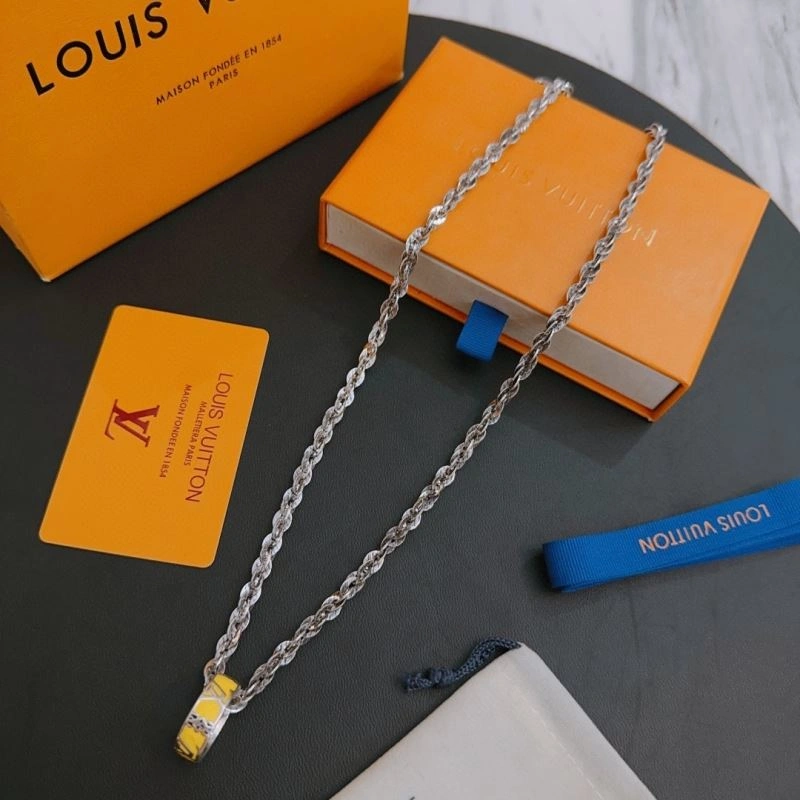 Durable Louis Vuitton Necklaces 251023
