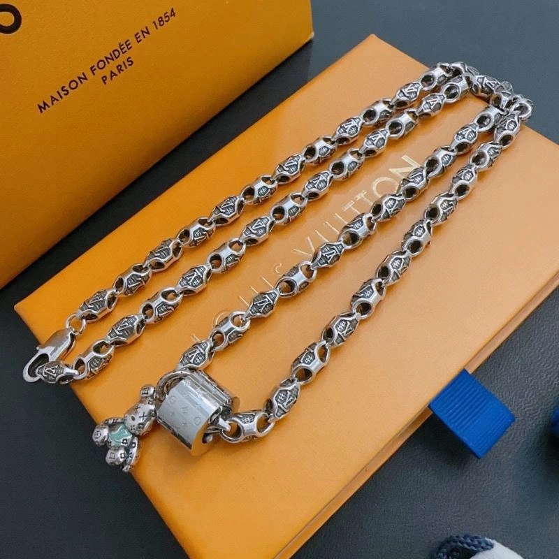 Thermal Louis Vuitton Necklaces 251020