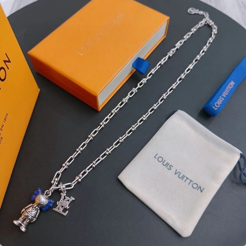 Affordable Louis Vuitton Necklaces 251018