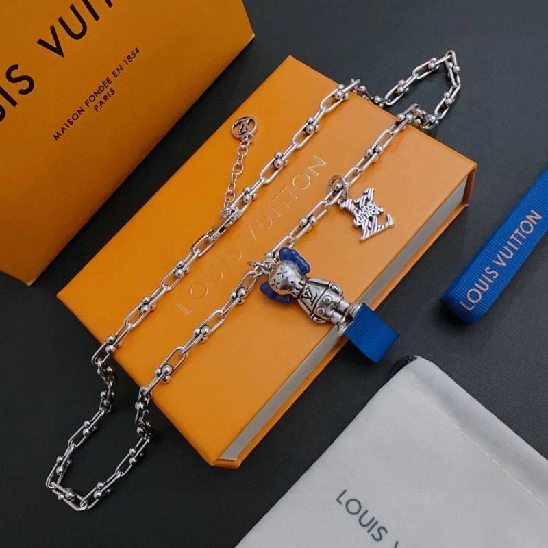 Affordable Louis Vuitton Necklaces 251018