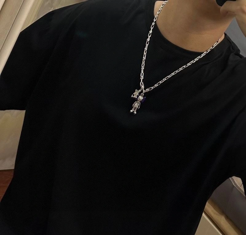 Affordable Louis Vuitton Necklaces 251018