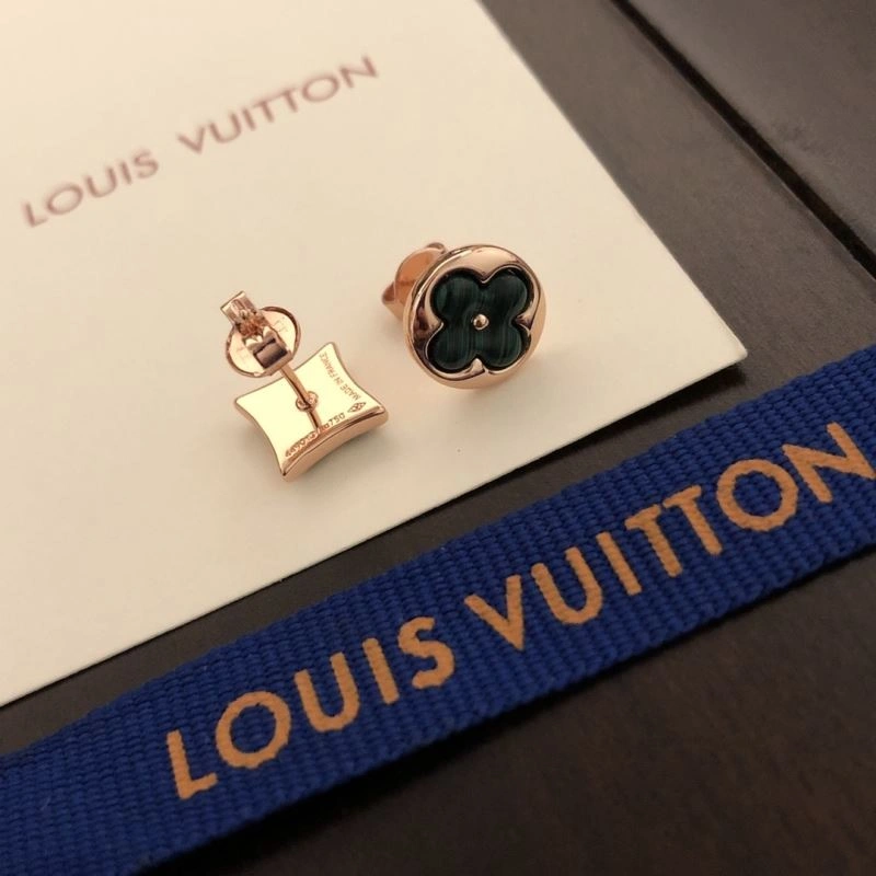 Durable Louis Vuitton Necklaces 251017