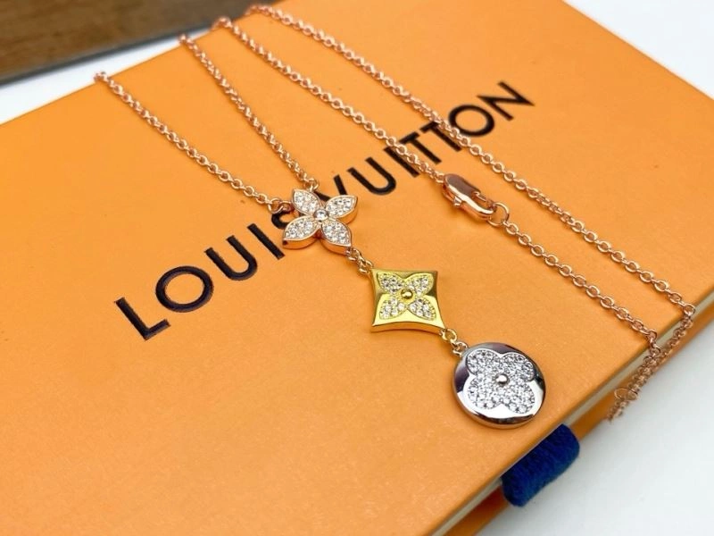 Louis Vuitton Necklaces DailyWear 251016